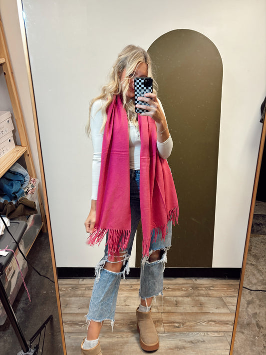 Cozy & Essential Scarf (Pink)