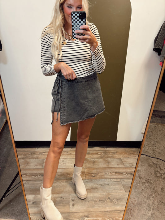 Side Tie Denim Skort