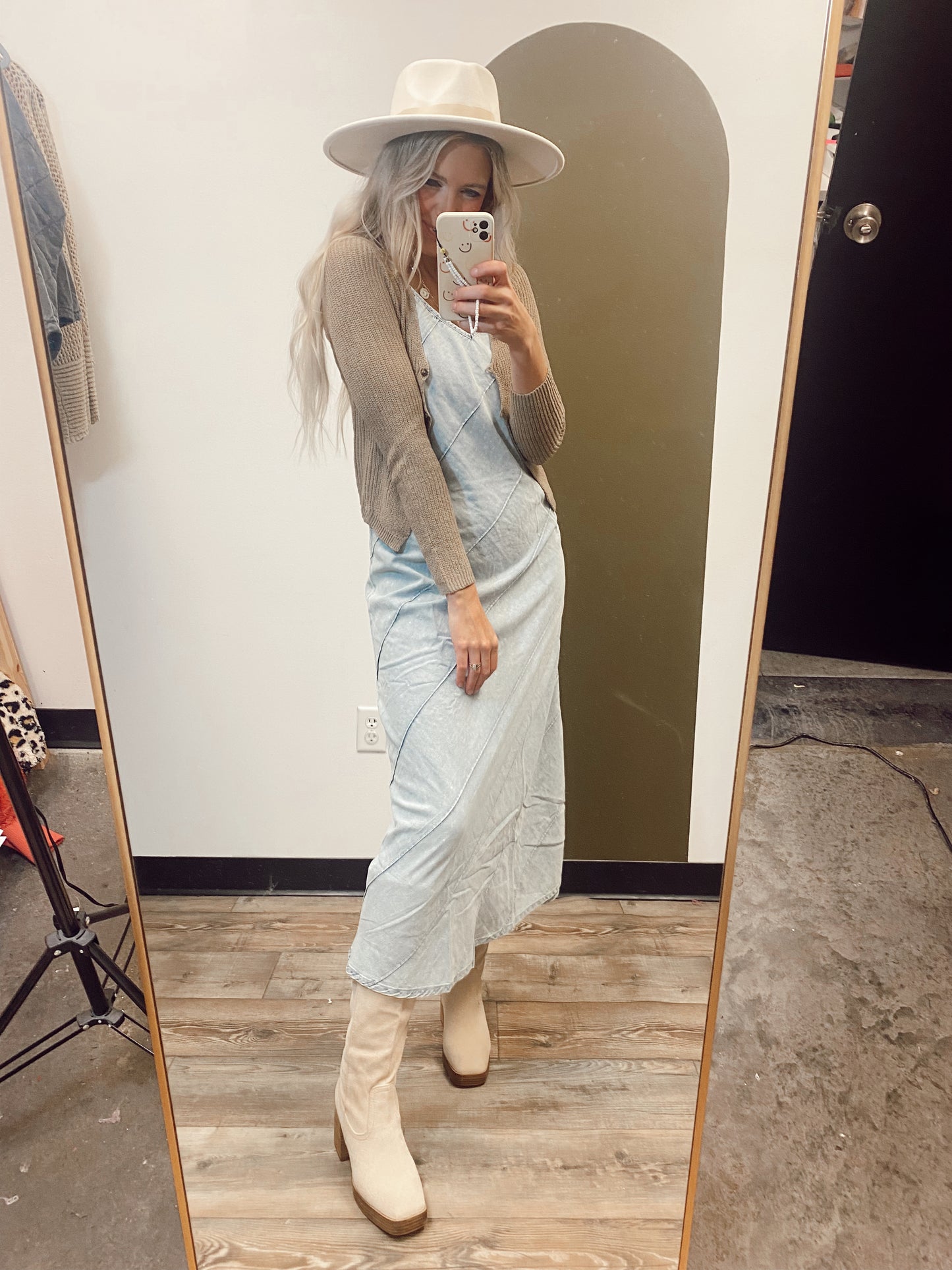 Beth Button Cardigan (Khaki)